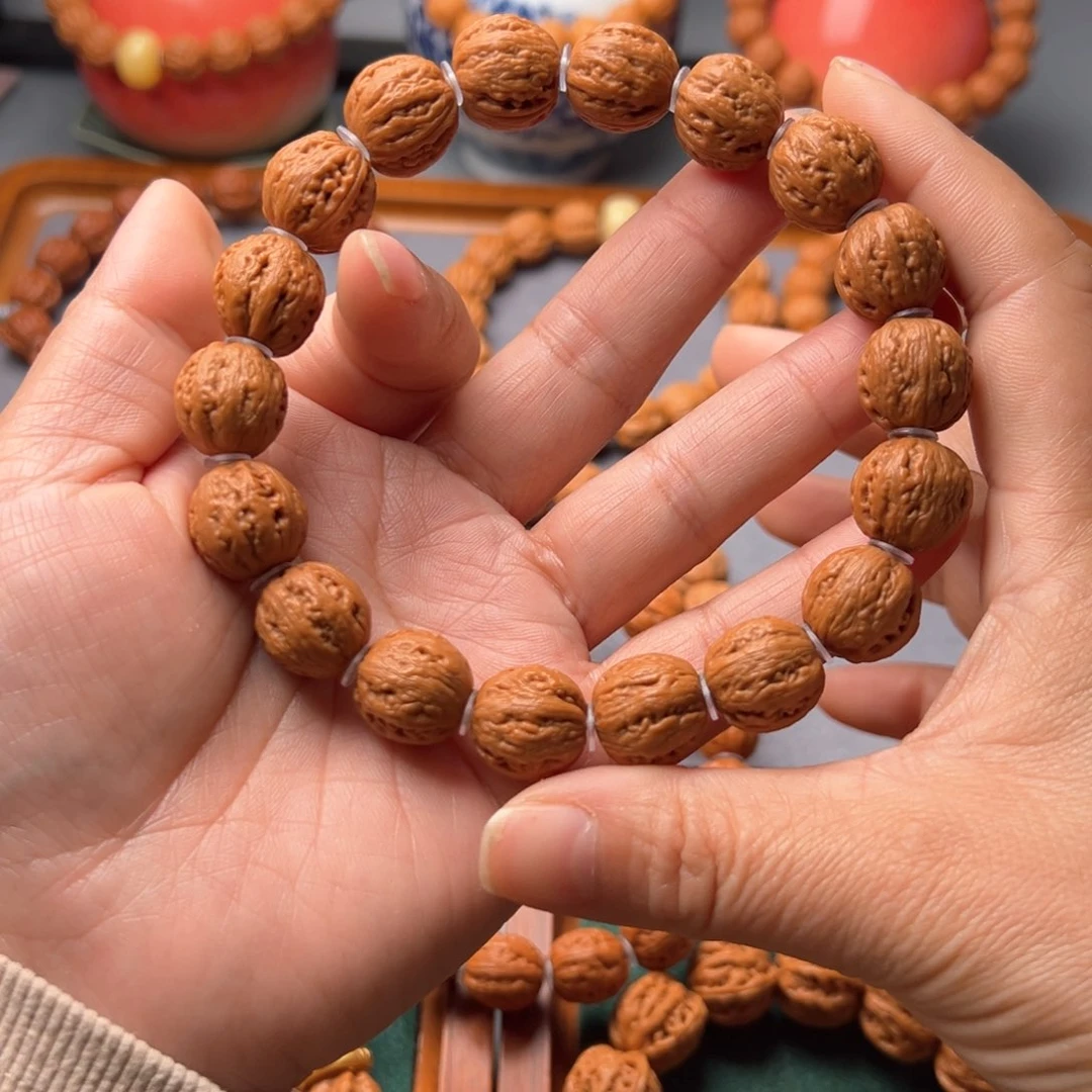 文玩核桃吊坠一***鲤野生小核桃1.5