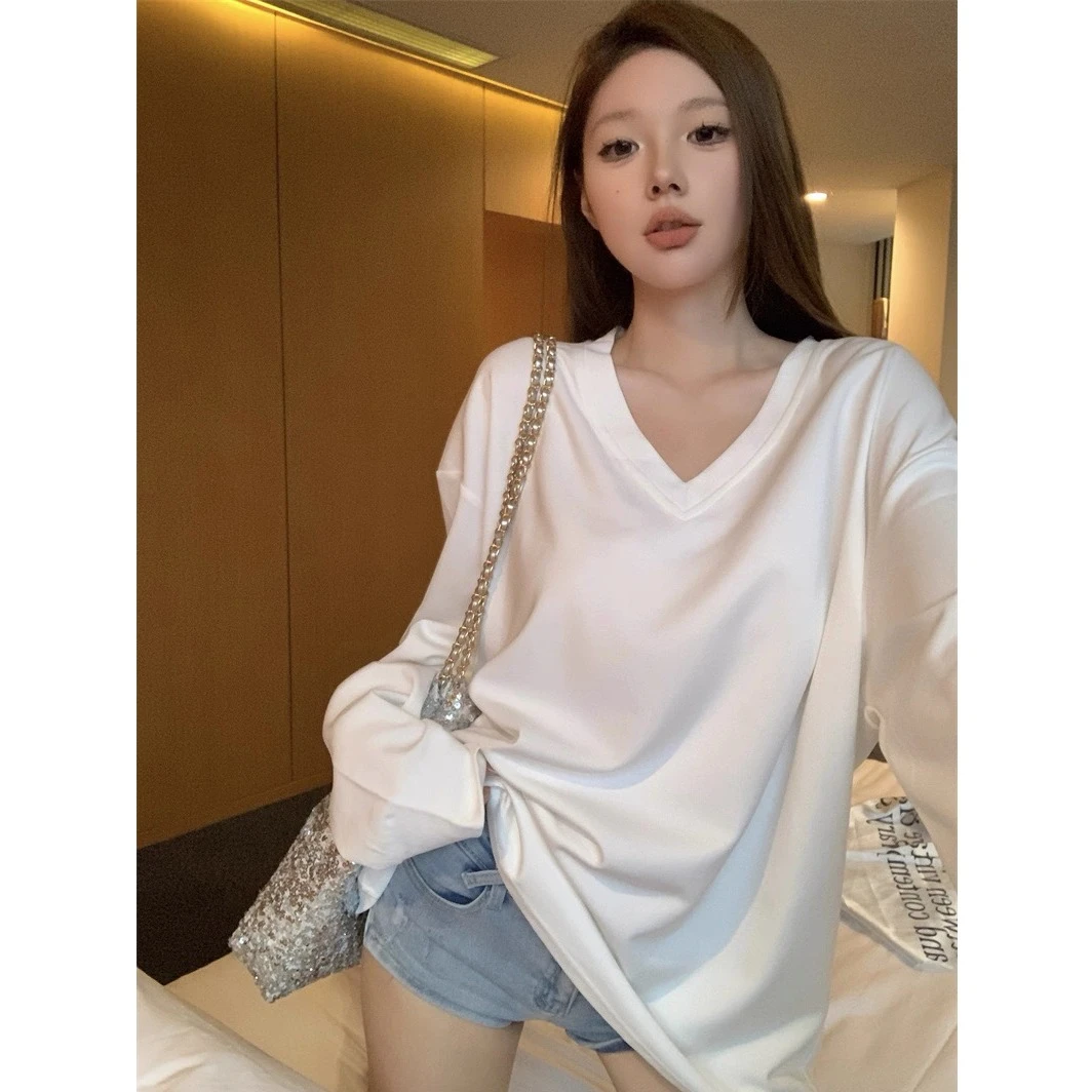 松弛感慵懒风宽松大V领口纯白色基础款长袖T恤上衣女秋冬
