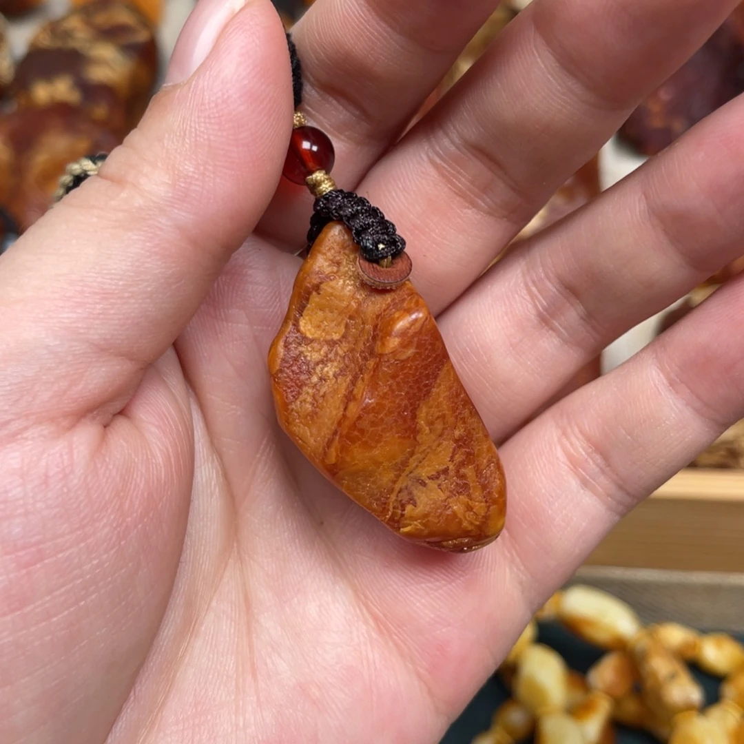蜜蜡珠宝奇石未镶嵌