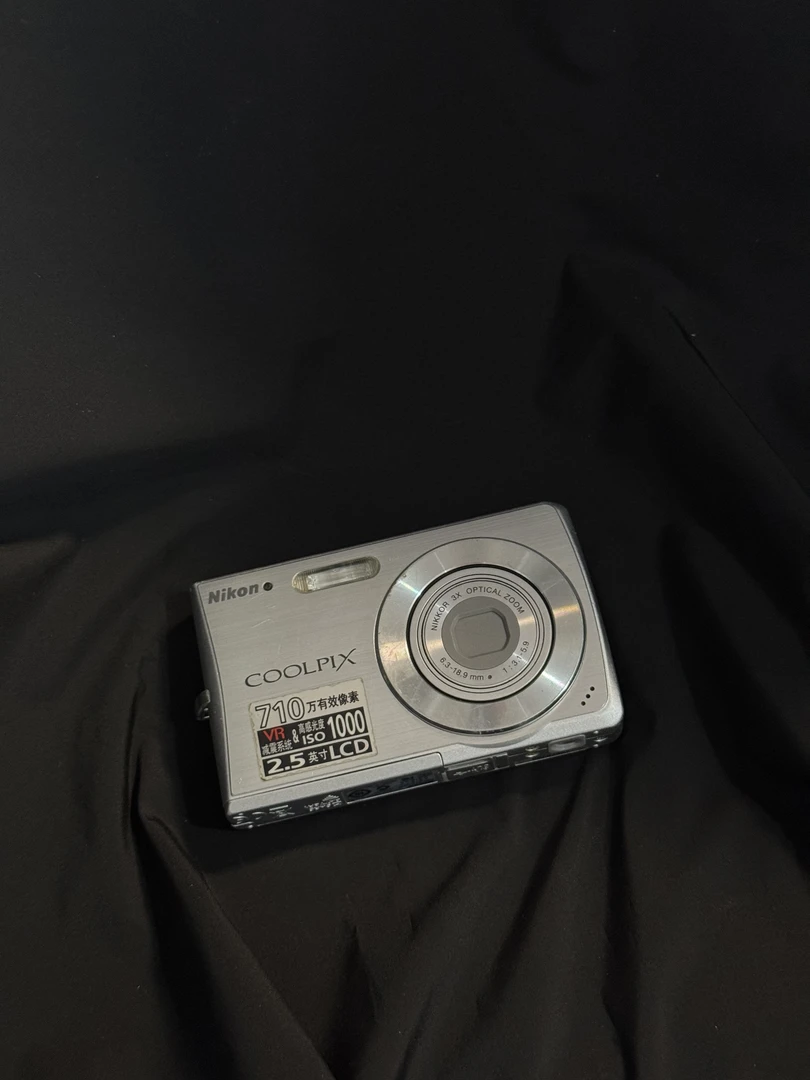 9新 Nikon/尼康 s200 银色 复古ccd数码相机学生便携拍照摄影