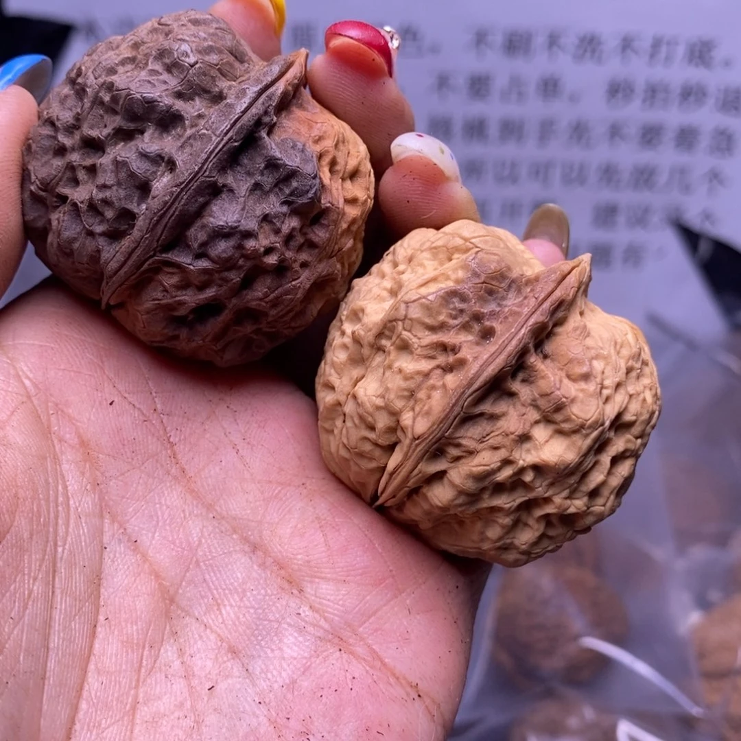 文玩核桃把件云南野生铁核桃117号43mm