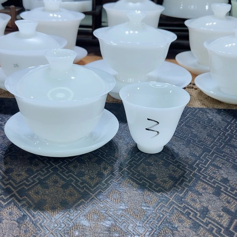 【闪购商品】我不敢看电视我要把电视打开电视机给