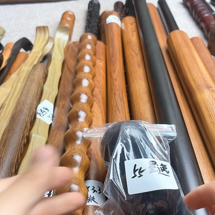 5.5厘米紫光檀手球一对