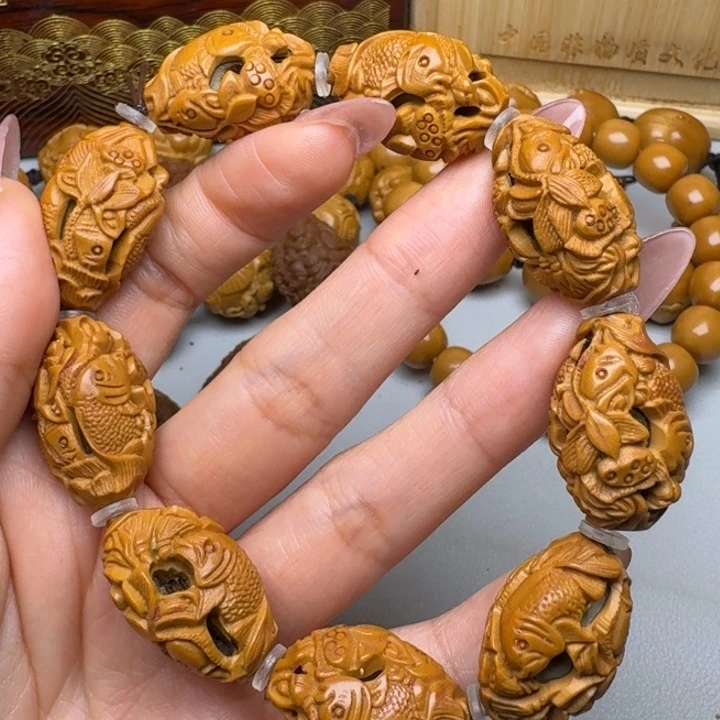 手串/手链橄榄核鱼戏莲花