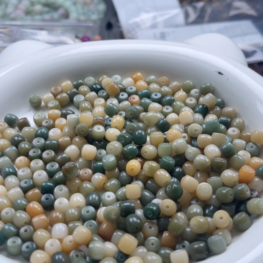 吊坠白玉菩提q7/100+10颗敦煌迷你直切