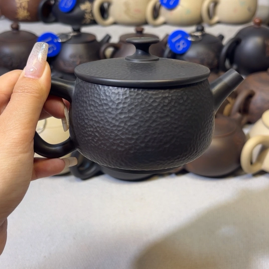 【闪购商品】红泥 锤纹 容量 210c c