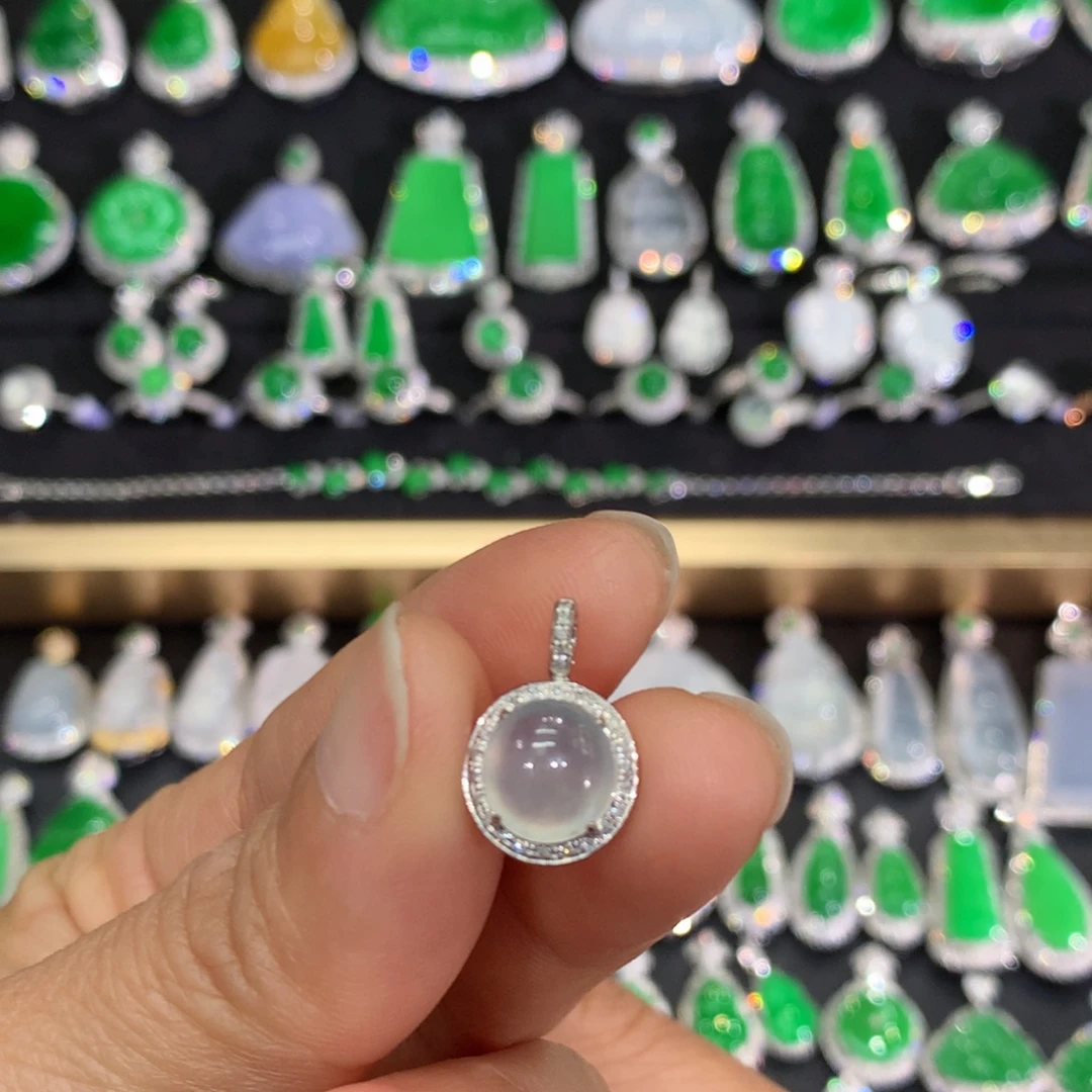 翡翠18K金镶嵌吊坠(不含链)