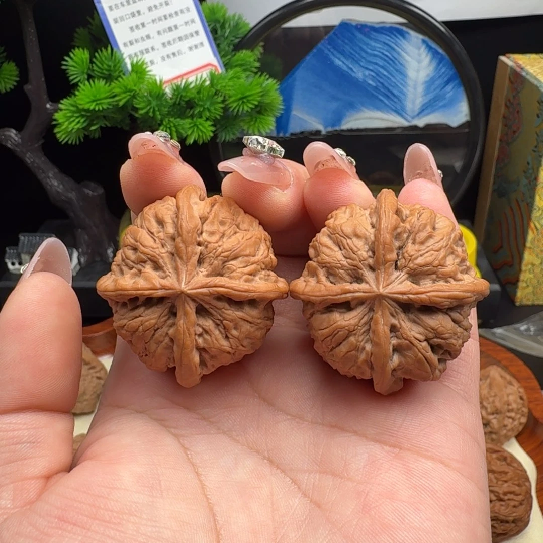 把件文玩核桃全品雨花石四棱39