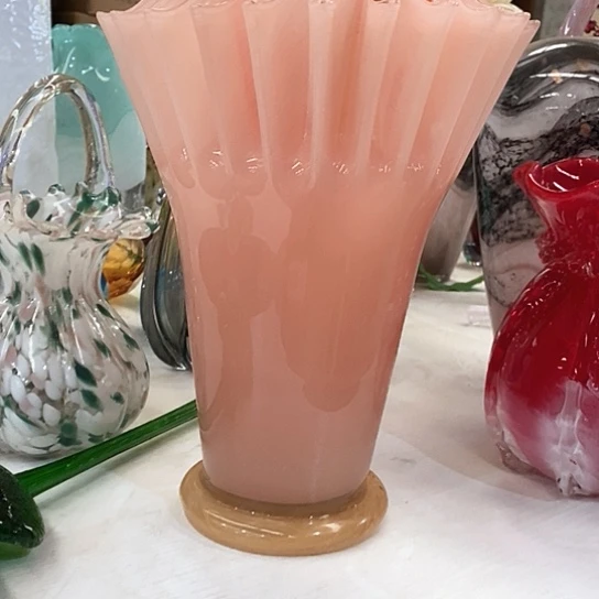 琉璃花瓶高28厘米口径18厘米