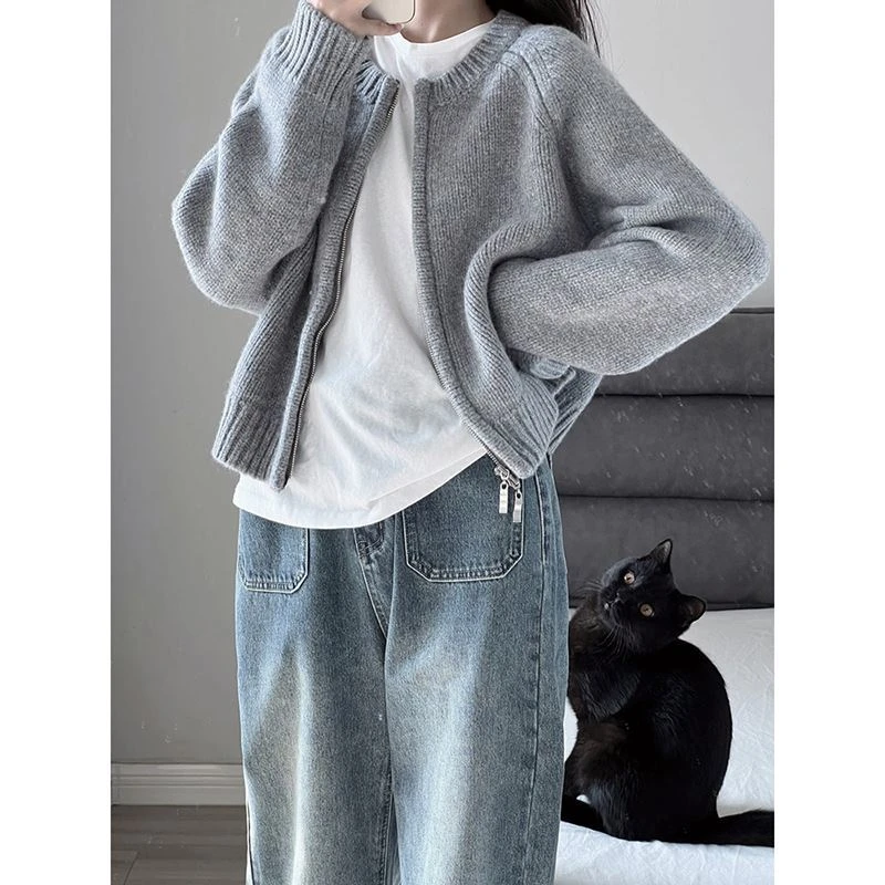 女装短款圆领毛衣灰色针织开衫外套加厚新款宽松链长袖秋冬上衣女