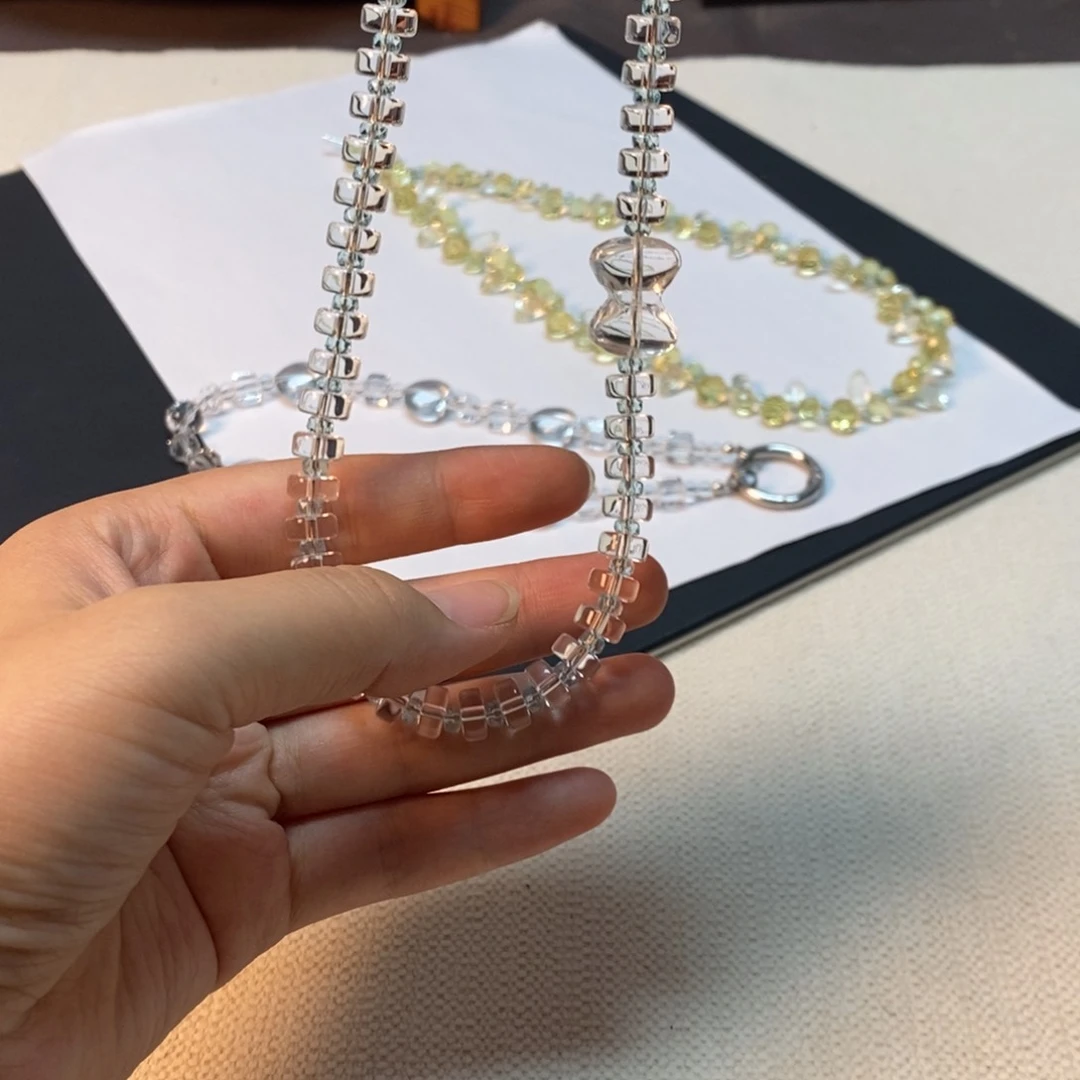 无非金属项链白水蝴蝶结