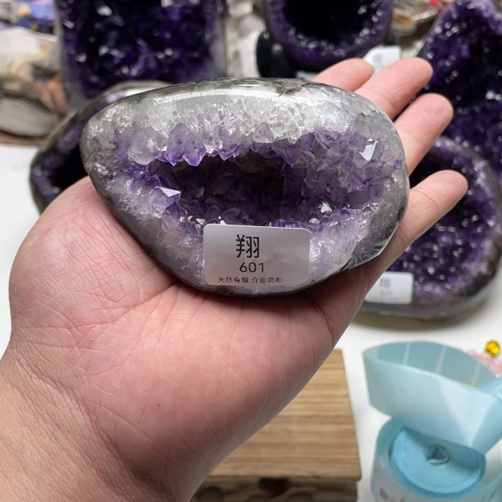 未镶嵌大型摆件（非配饰）紫晶