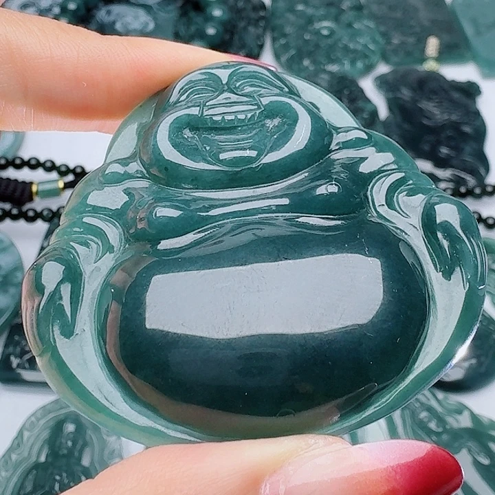 翡翠未镶嵌颈饰天然的A货翡翠多样性发其一