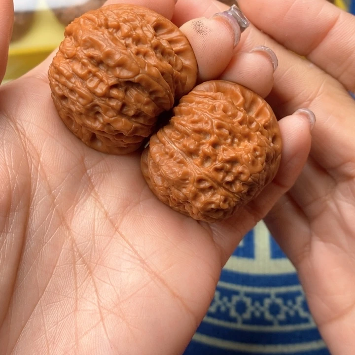 桃核吊坠血麒麟 38