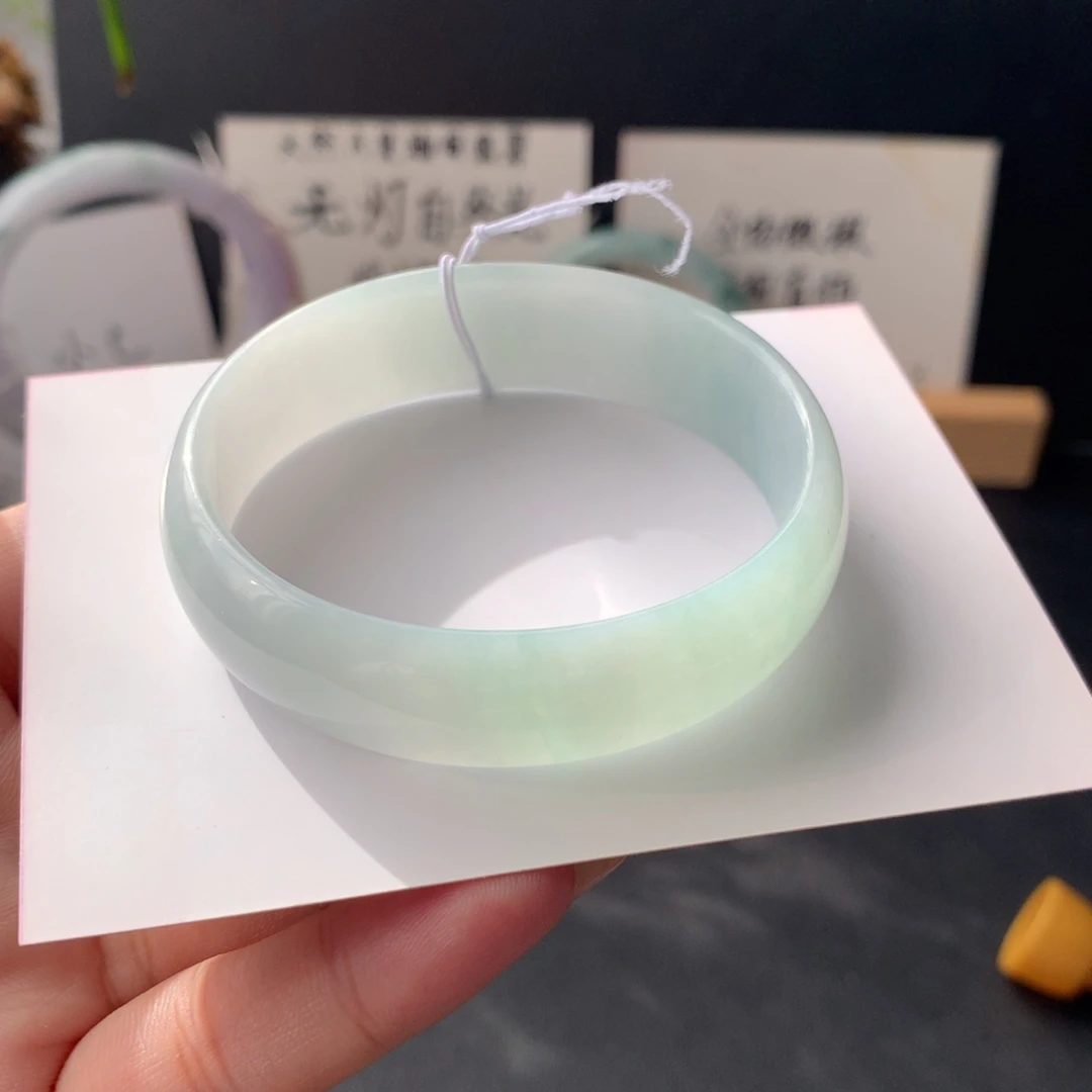 翡翠未镶嵌手镯11号53-47.7-15-5.2