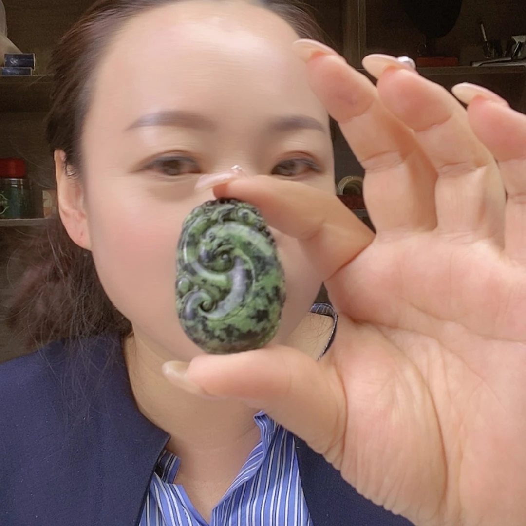 【闪购商品】未镶嵌手镯石英岩玉
