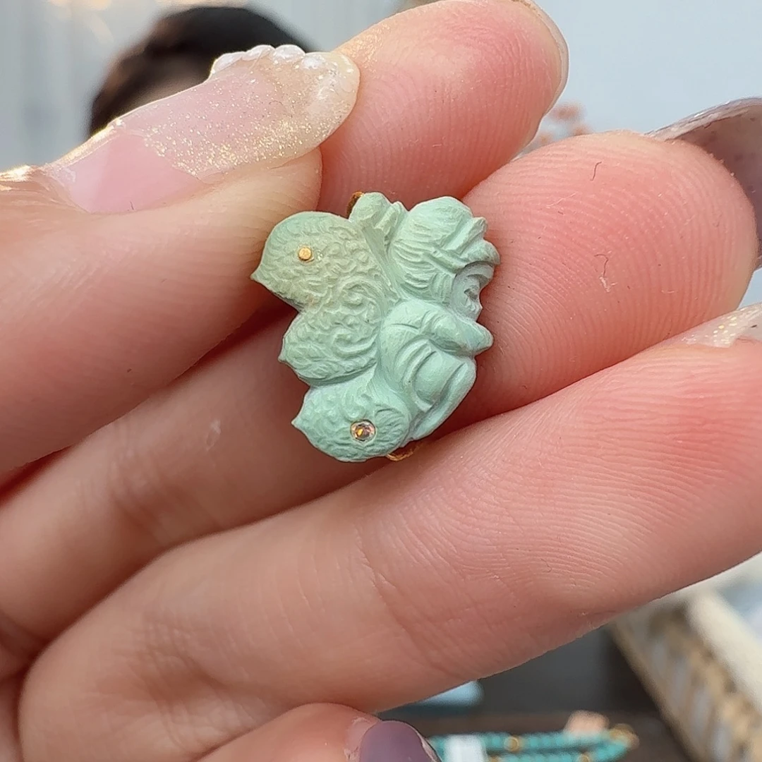 绿松石未镶嵌珠宝奇石