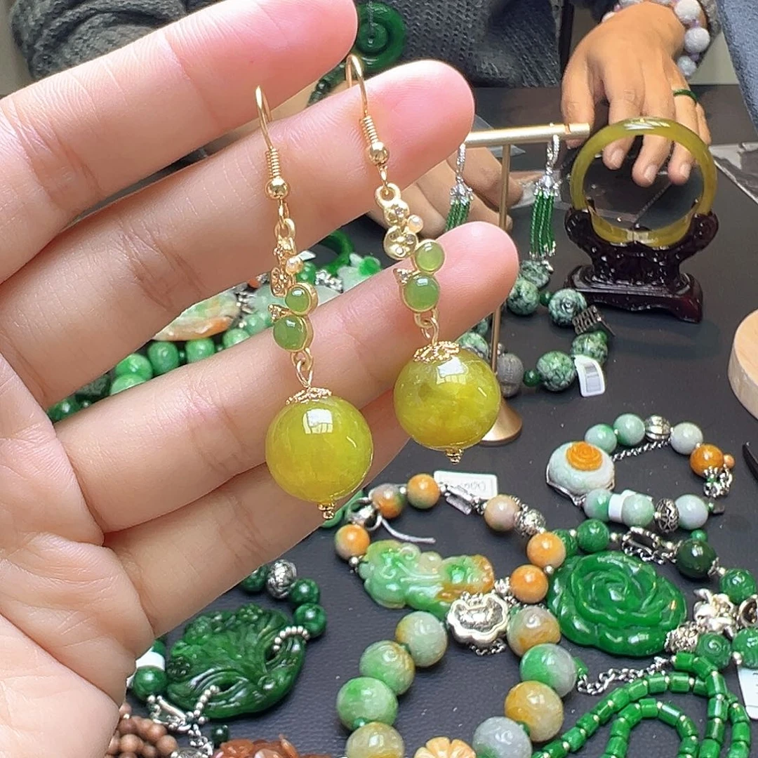 翡翠未镶嵌耳饰49.9