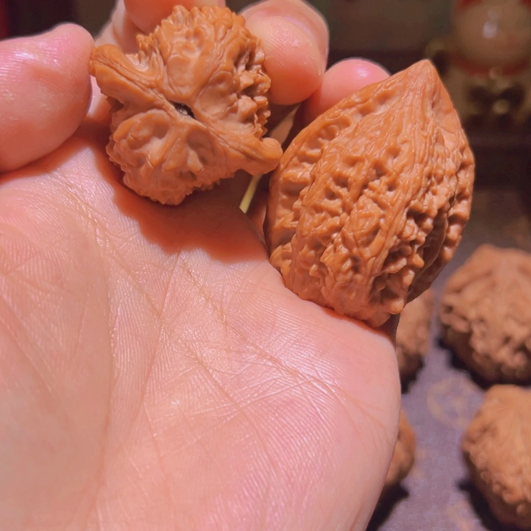 瑞麟文玩核桃长治吸血鬼