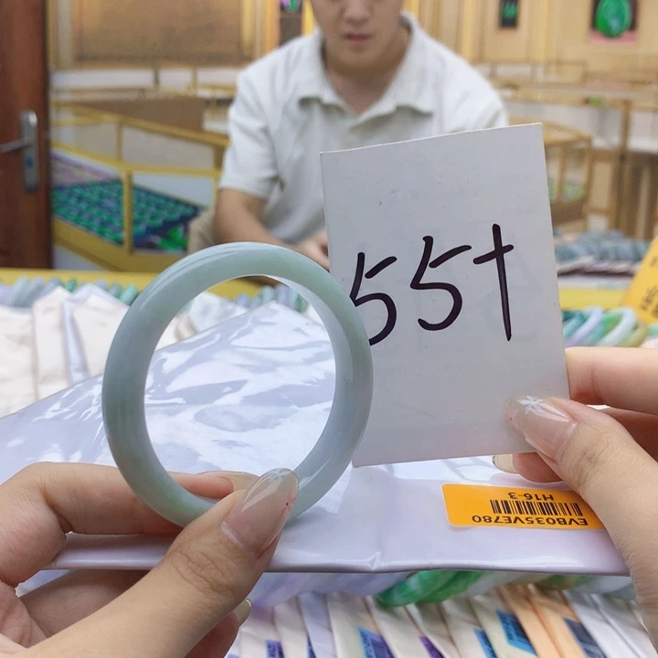 未镶嵌手镯翡翠000……