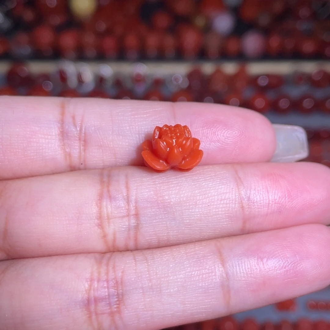 南红玛瑙未镶嵌莲花
