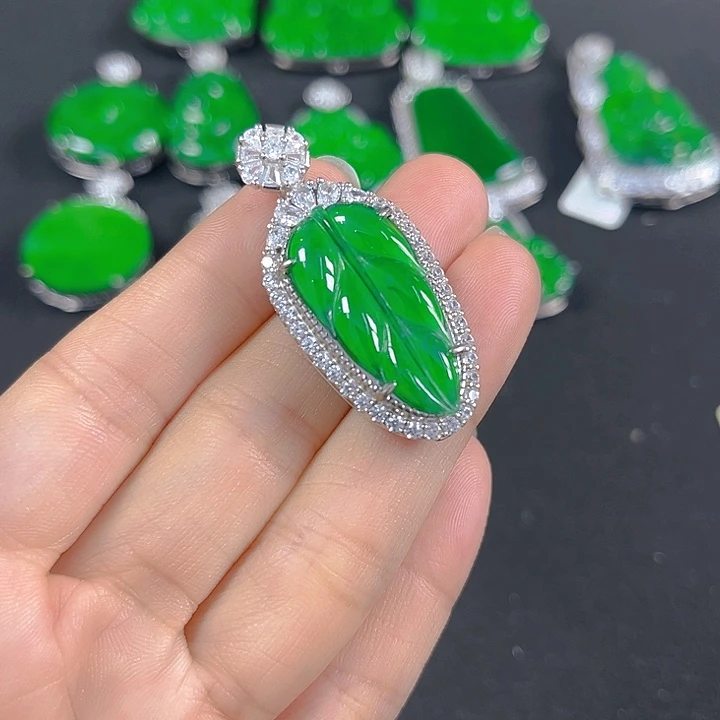 翡翠银S925镶嵌吊坠(不含链)