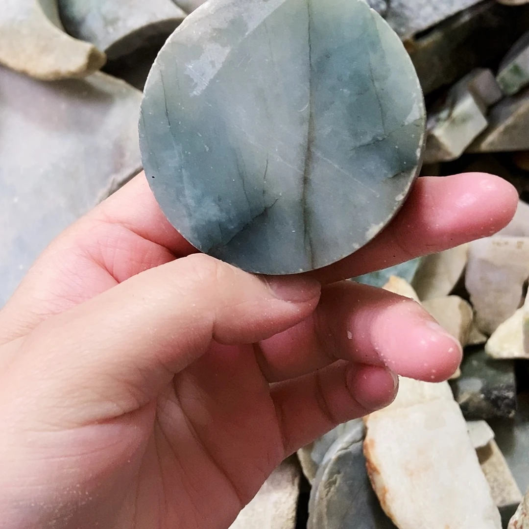 翡翠未镶嵌颈饰天然翡翠