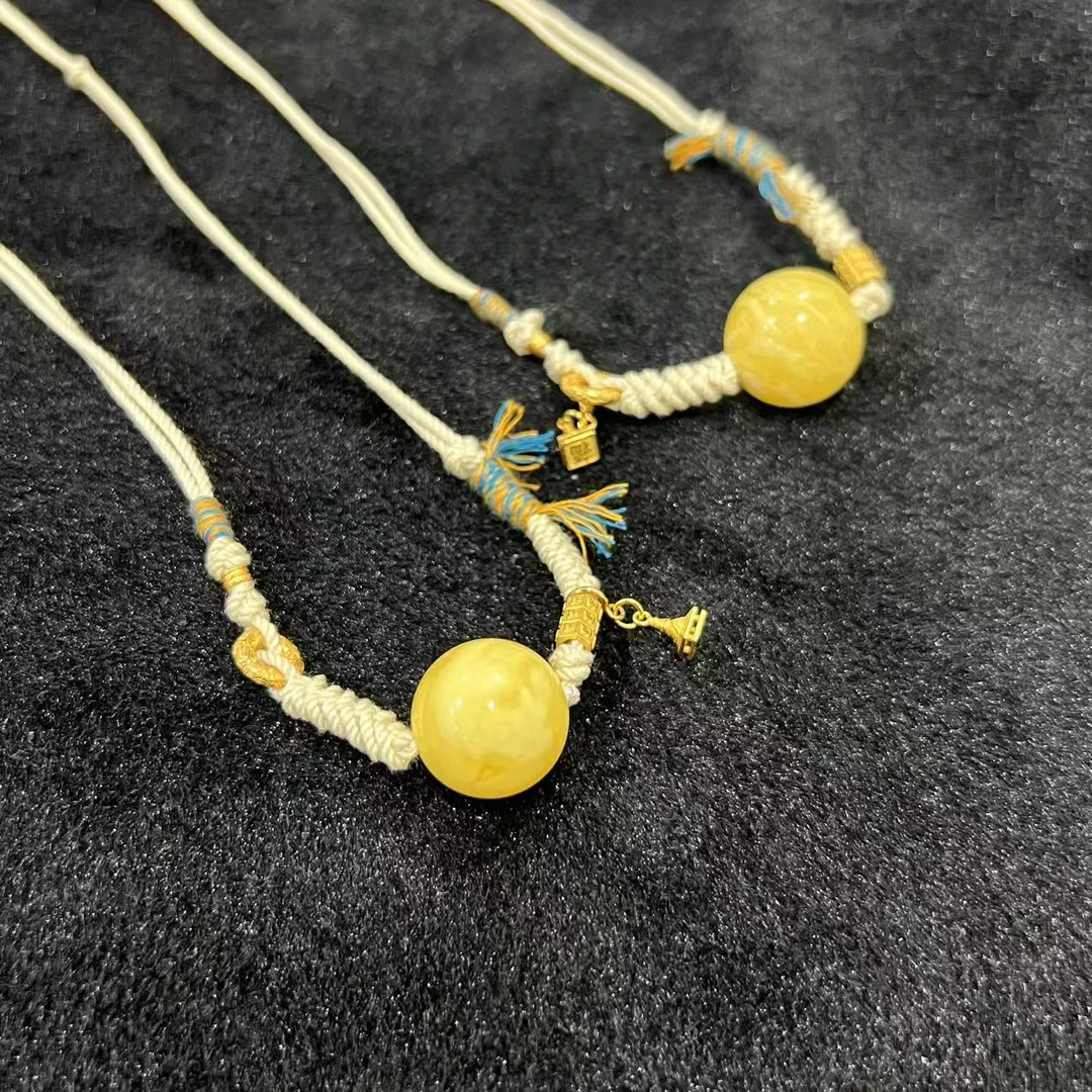 【铭记珠宝】蜜蜡吊坠29-DM116H10【多样性发一件】