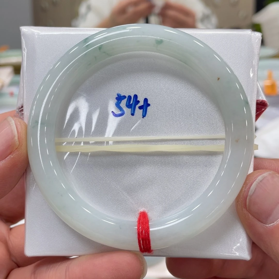 未镶嵌手镯翡翠翡翠