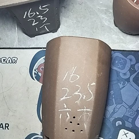 六方一个花泥微瑕