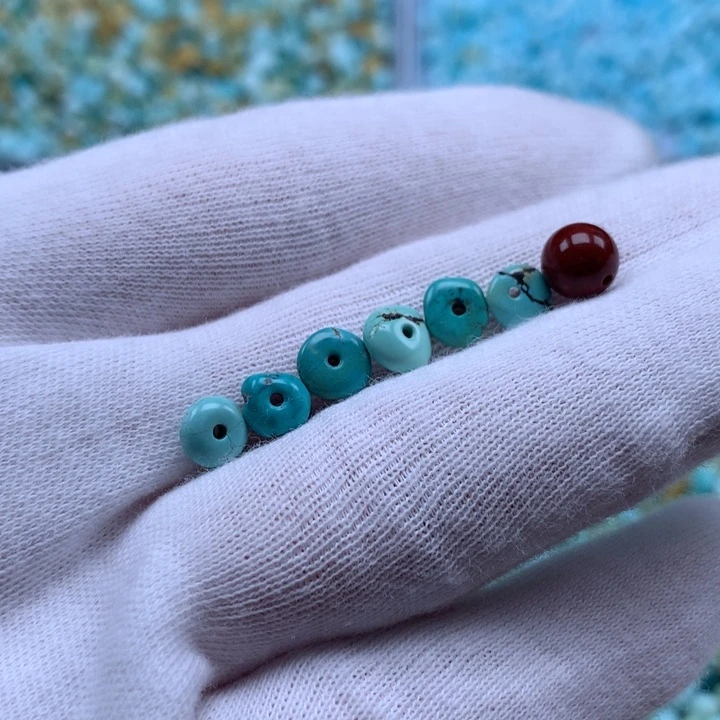 南红玛瑙未镶嵌珠宝奇石