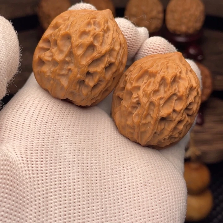 把件文玩核桃秦岭野生山魄系列赤璋33全