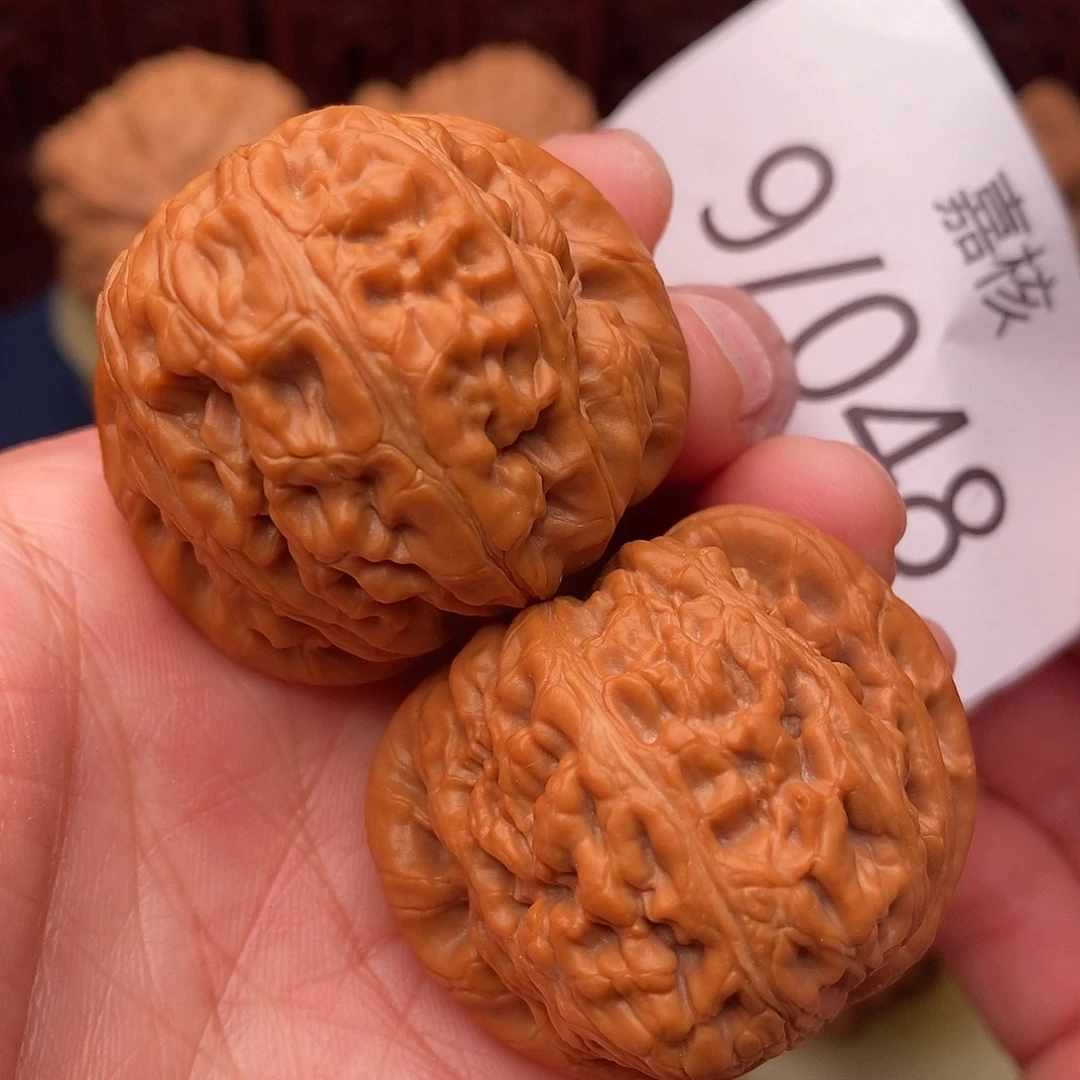 用***2文玩核桃把件42元宝