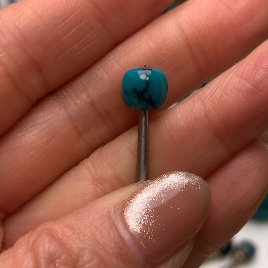 绿松石未镶嵌配饰