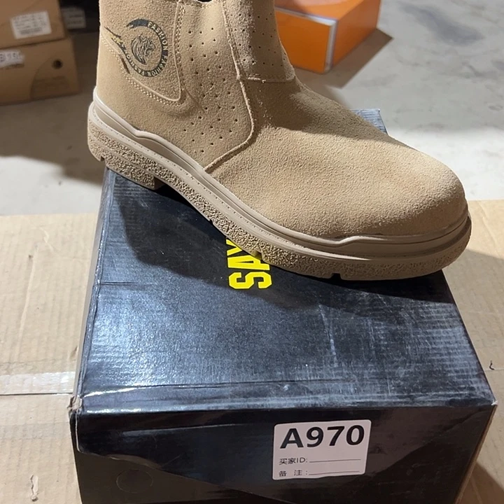 编码970号。43码微瑕防砸防刺劳保鞋