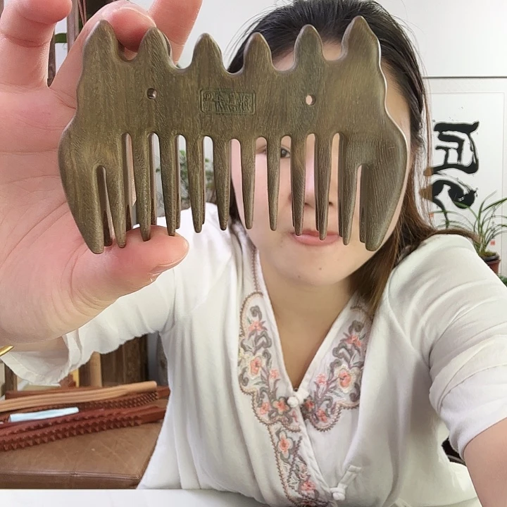 绿檀木二等品大西湖