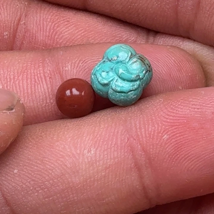 南红玛瑙未镶嵌珠宝半成品