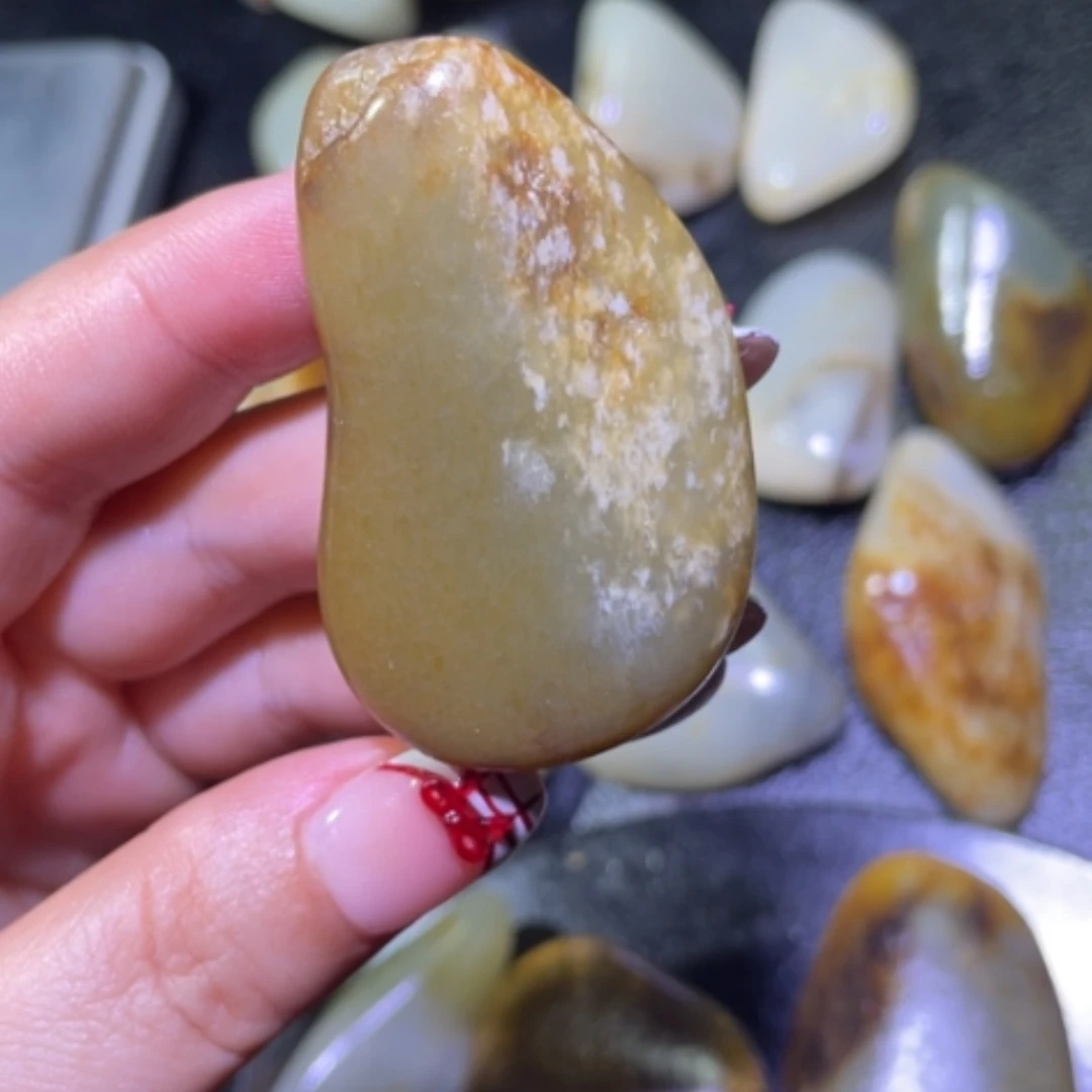 【闪购商品】颈饰未镶嵌和田玉