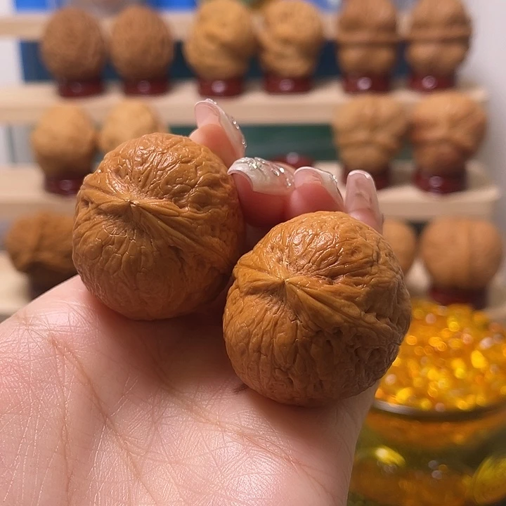 文玩核桃吊坠胖头陀1