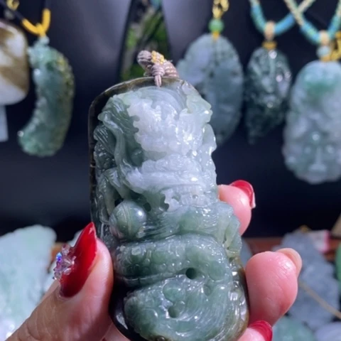 【闪购商品】颈饰未镶嵌翡翠龙