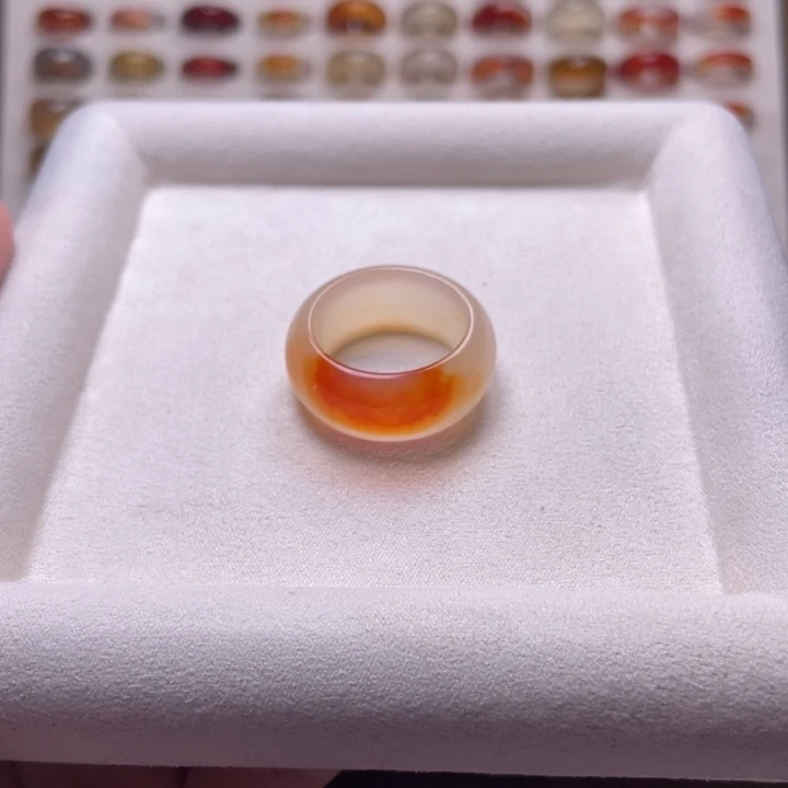 玛瑙/玉髓戒指未镶嵌顺**然