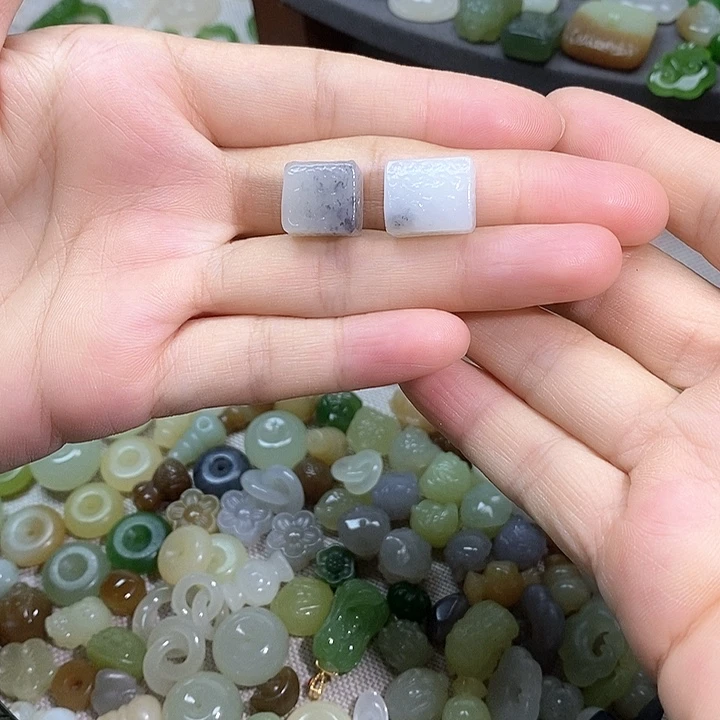 未镶嵌和田玉挂件98一个多样性发其一