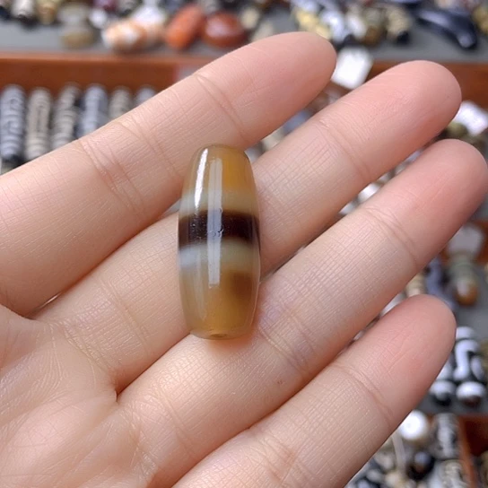 未镶嵌颈饰玛瑙/玉髓