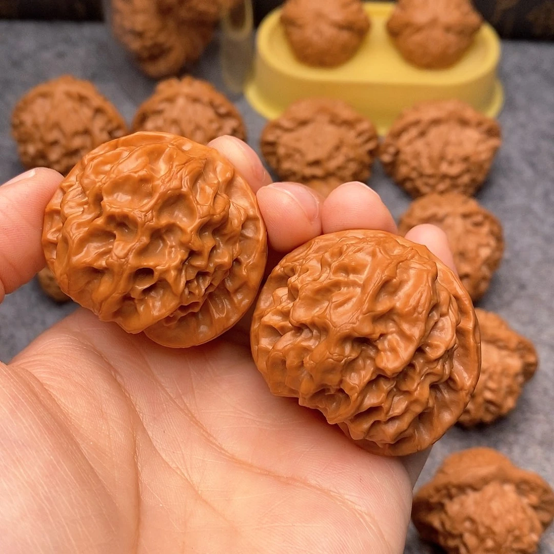 文玩核桃把件龙鳞43尺