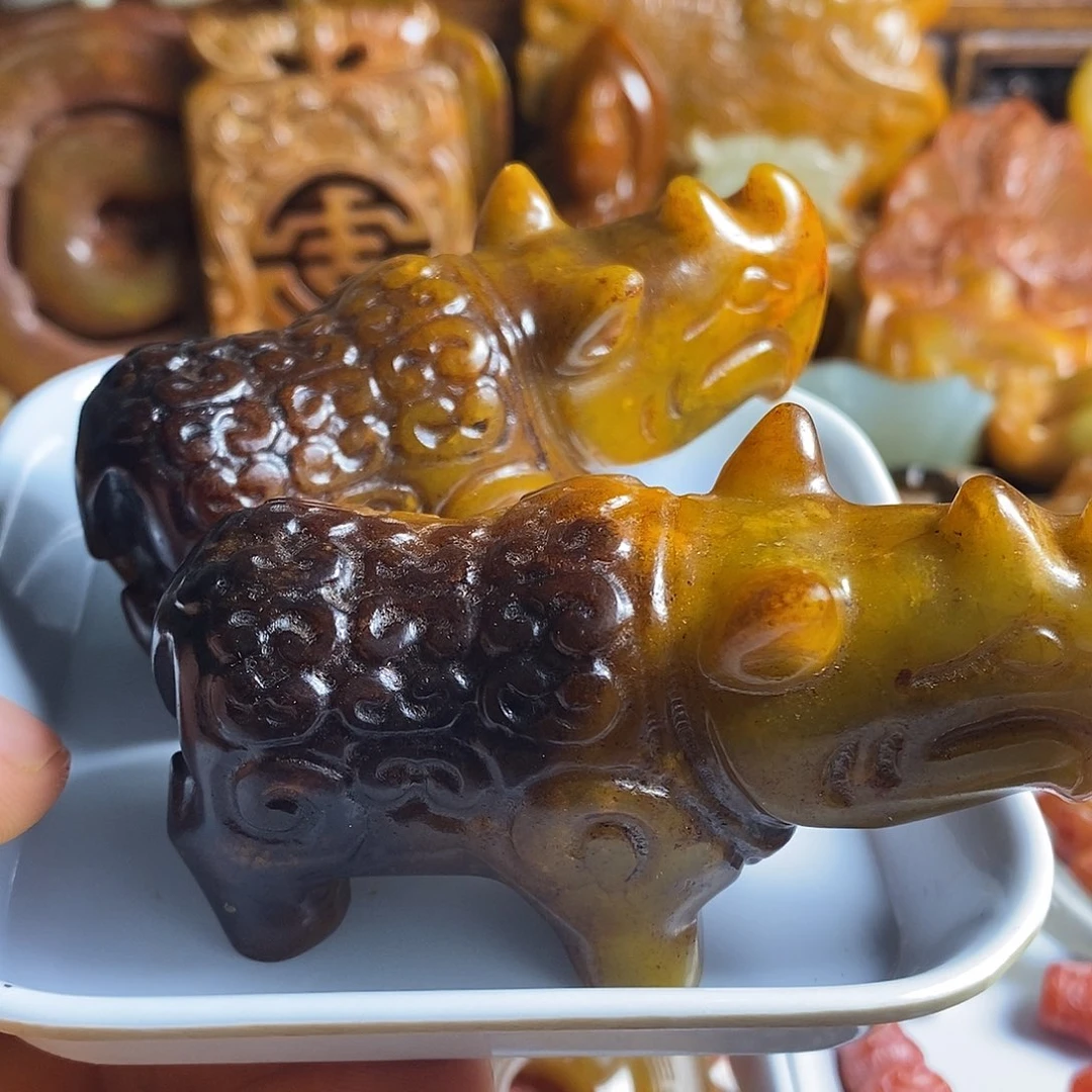 岫岩老玉（透闪石质玉）未镶嵌挂件