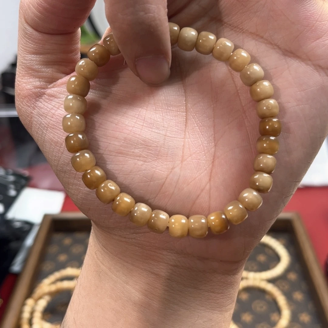 白玉菩提吊坠龙脊菩提8x7