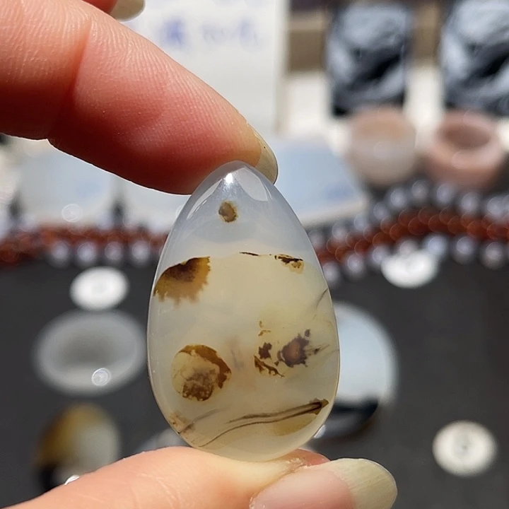 玛瑙/玉髓未镶嵌吊坠(不含链)