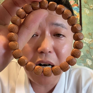 吊坠猴头核桃六方