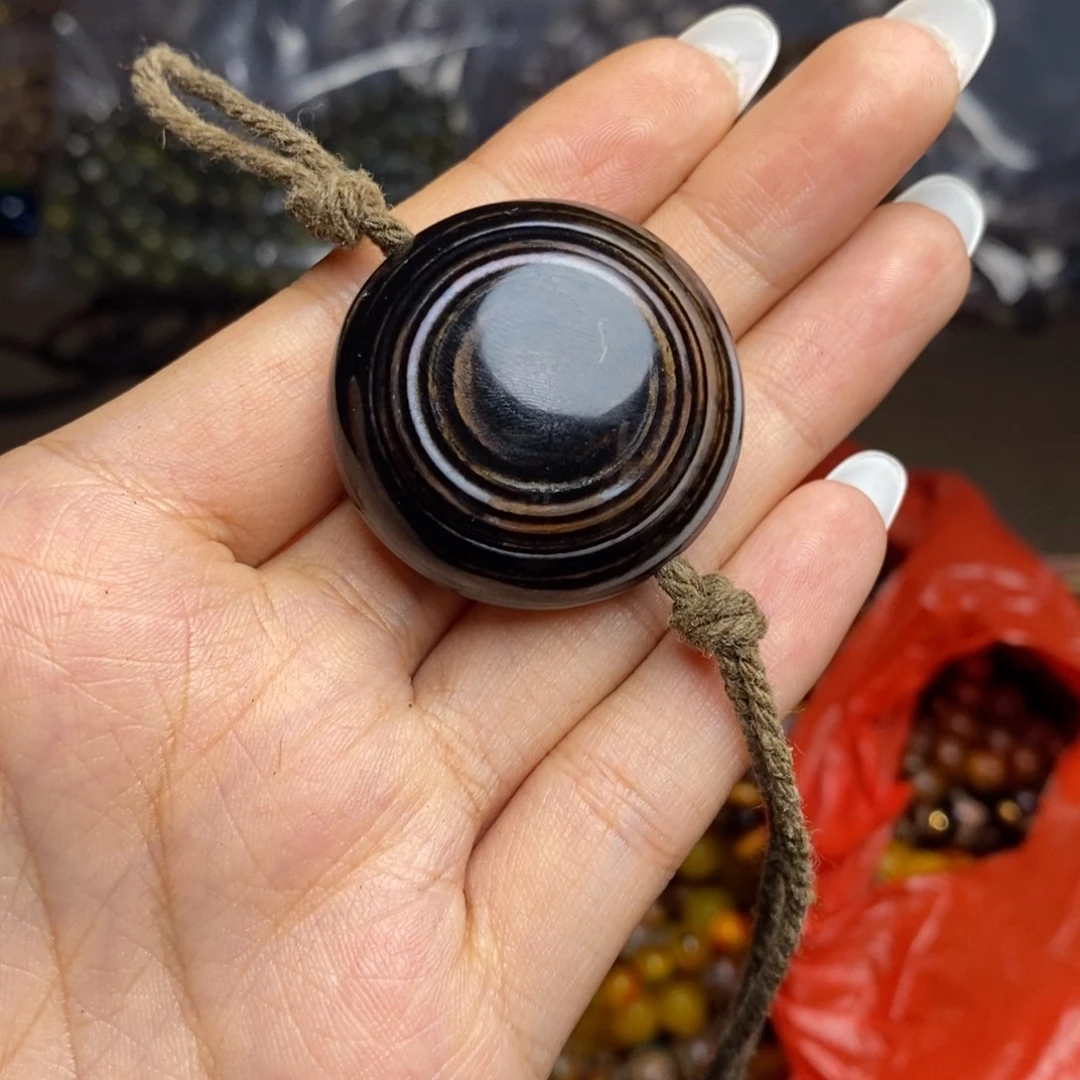 未镶嵌颈饰玛瑙/玉髓