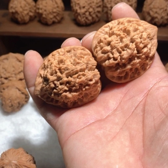 文玩核桃吊坠爱**己43官帽